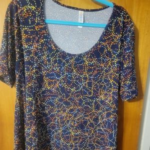 Large Lularoe Perfect T